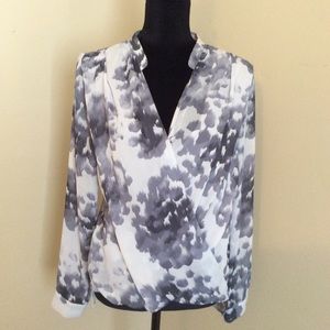 Blouse. Great dressy or great for work